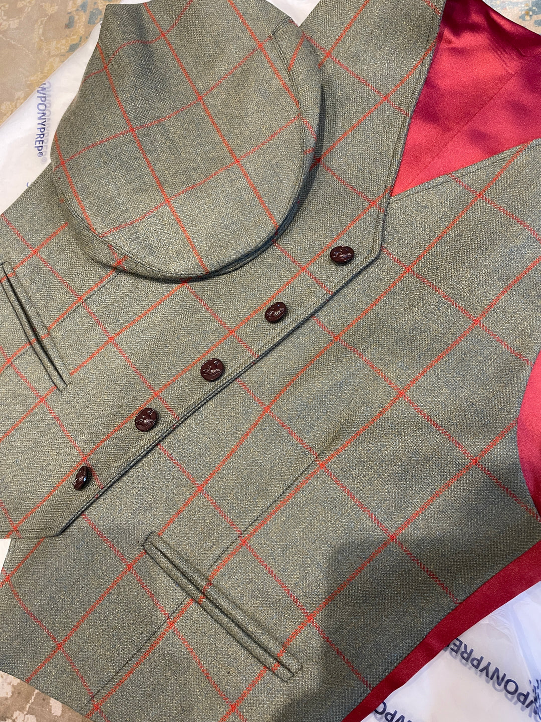 Showing Waistcoat