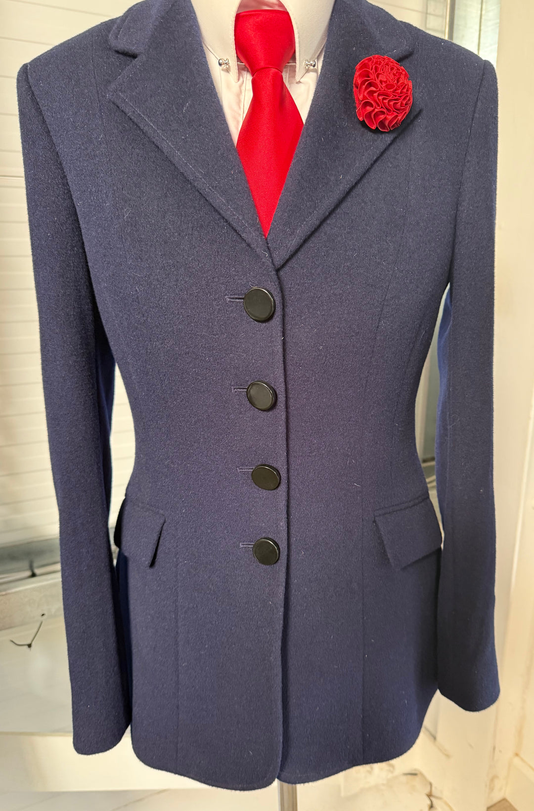 IN STOCK: NAVY SOFT WOOL PRINCESS CUT JACKET