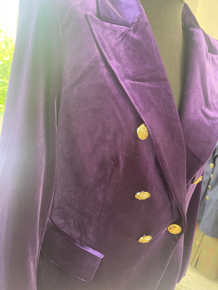 SALE: PURPLE VELVET BLAZER