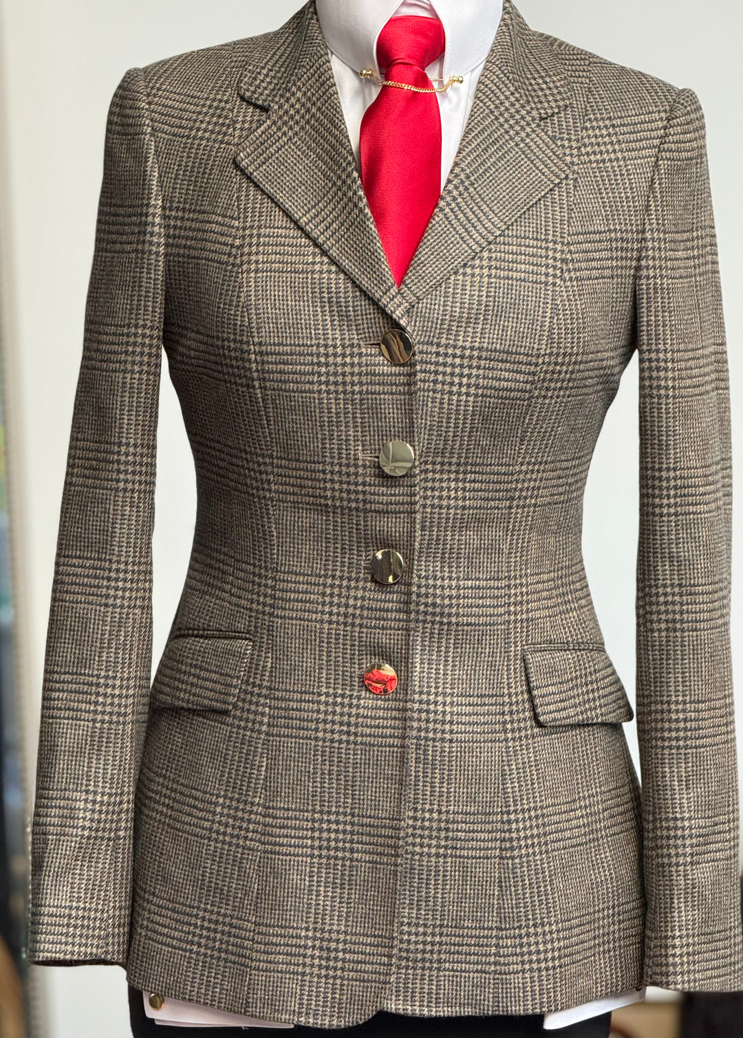 IN STOCK: IN STOCK TWEED PRINCESS CUT JACKET -050