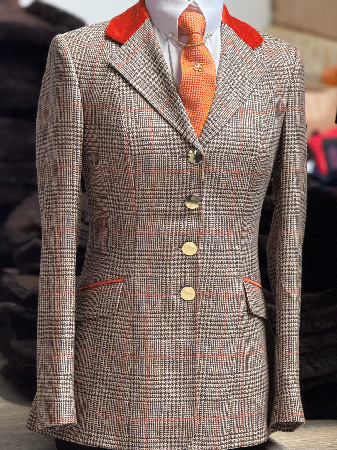 IN STOCK: IN STOCK TWEED PRINCESS CUT JACKET - 046