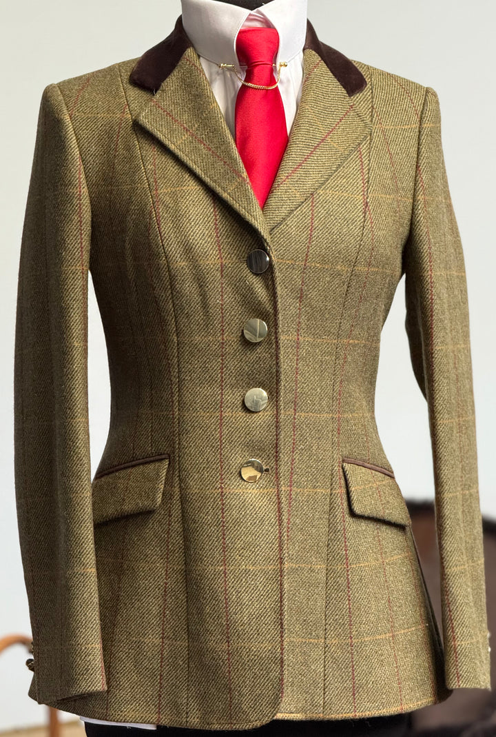 IN STOCK: UNIQUE TWEED PRINCESS CUT JACKET - 037