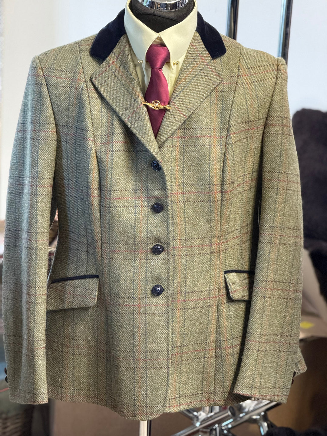 IN STOCK: PRINCESS CUT JACKET -P004