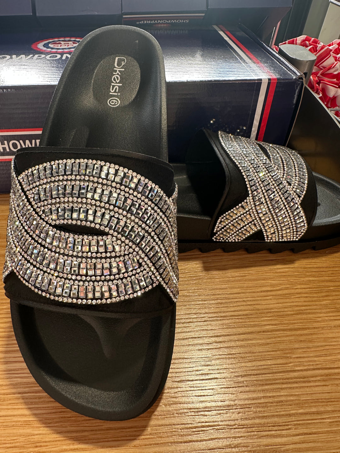 DECK SHOES - SALE AREA 2024 - BLINGY BLACK SLIP ONS