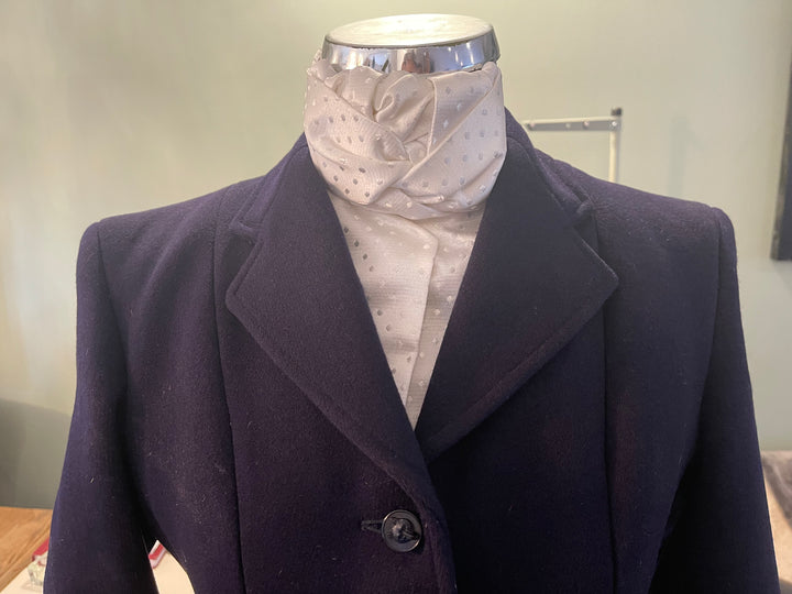 Luxury Pre Tied Stocks
