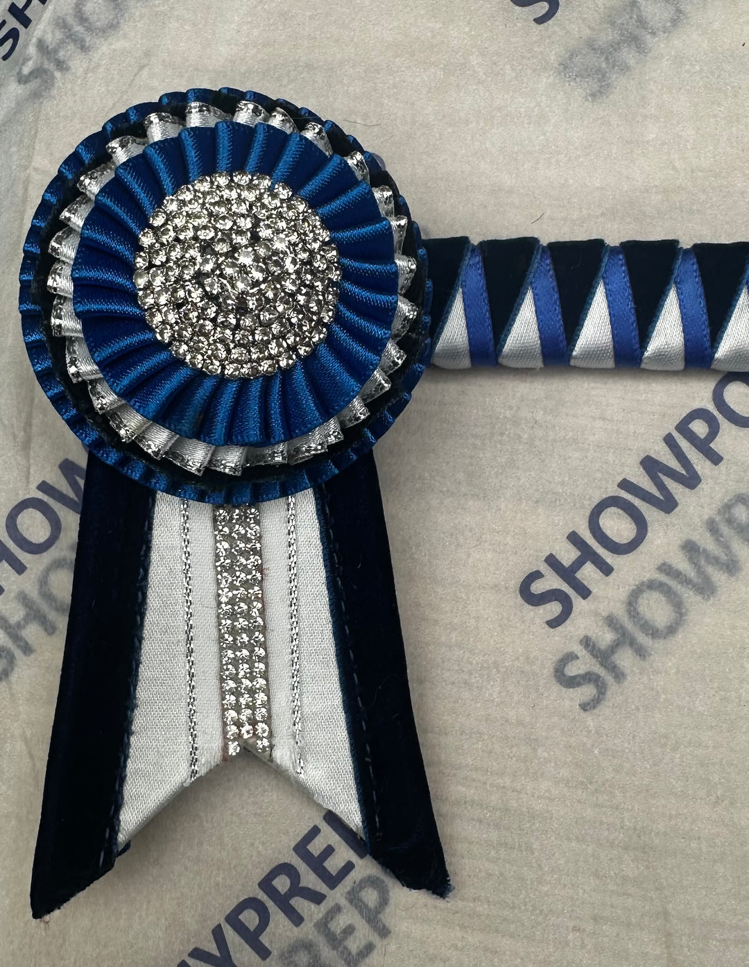 16.5”  Navy, Blue & White Browband