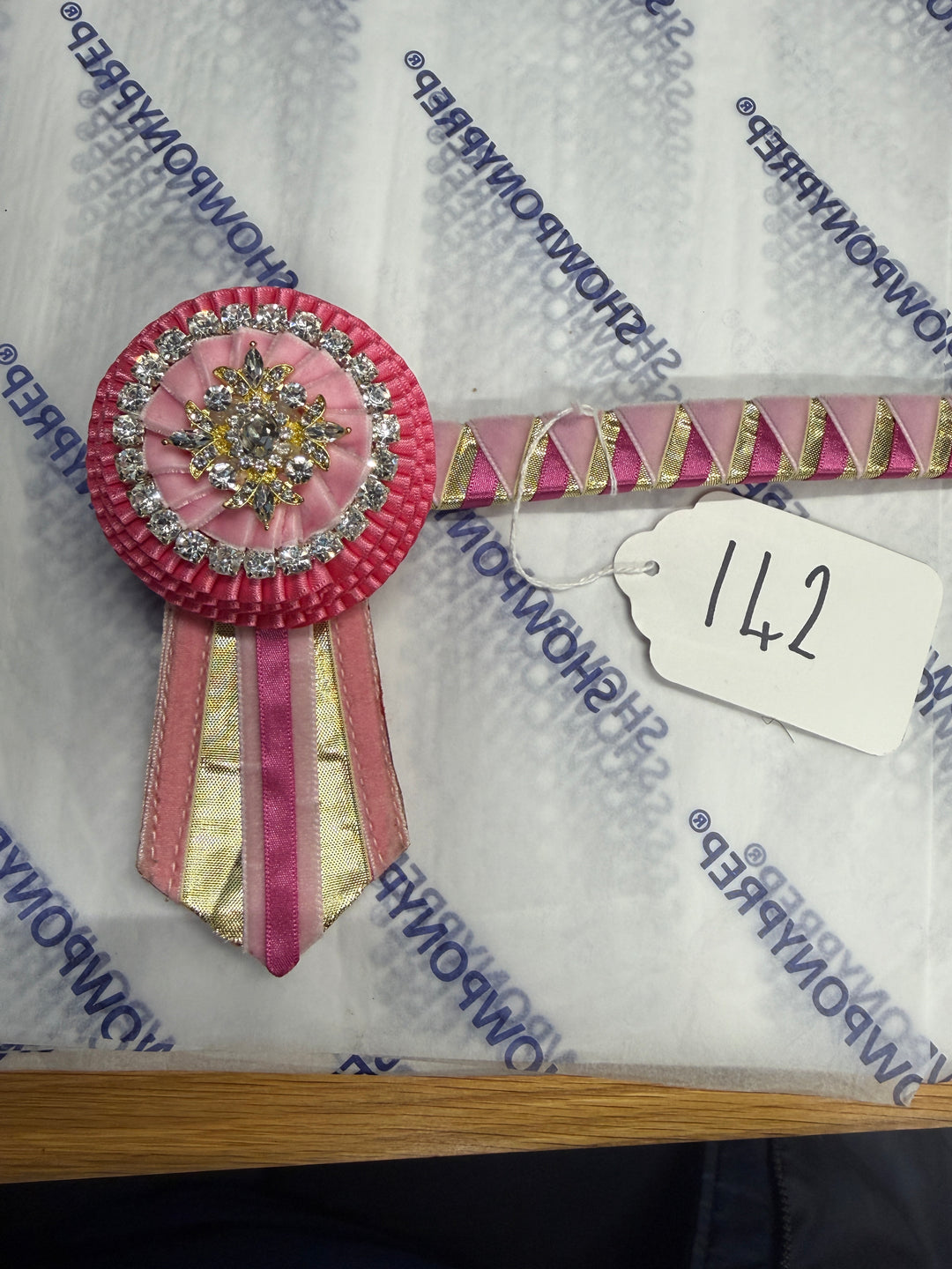 Lot 142 - Sugar pink and gold with Blingy sides - 16" Full