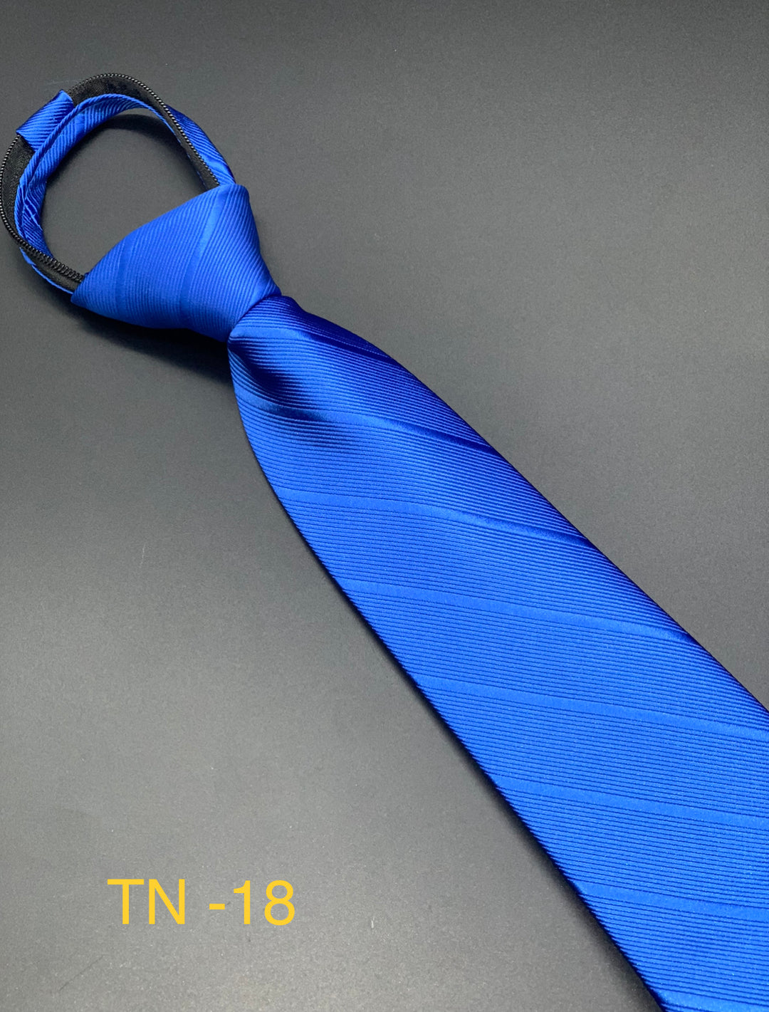 ADULT ZIP TIE