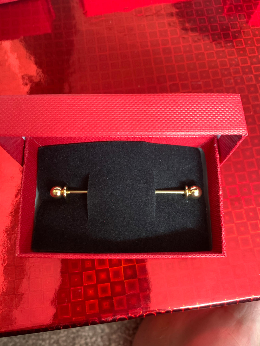 Collar Pin With Removable Chain